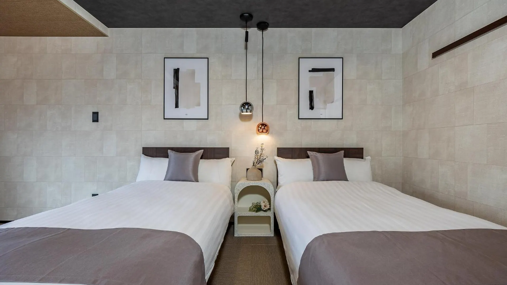 Japavista Radiant Villa Osaka 0*,  Japan